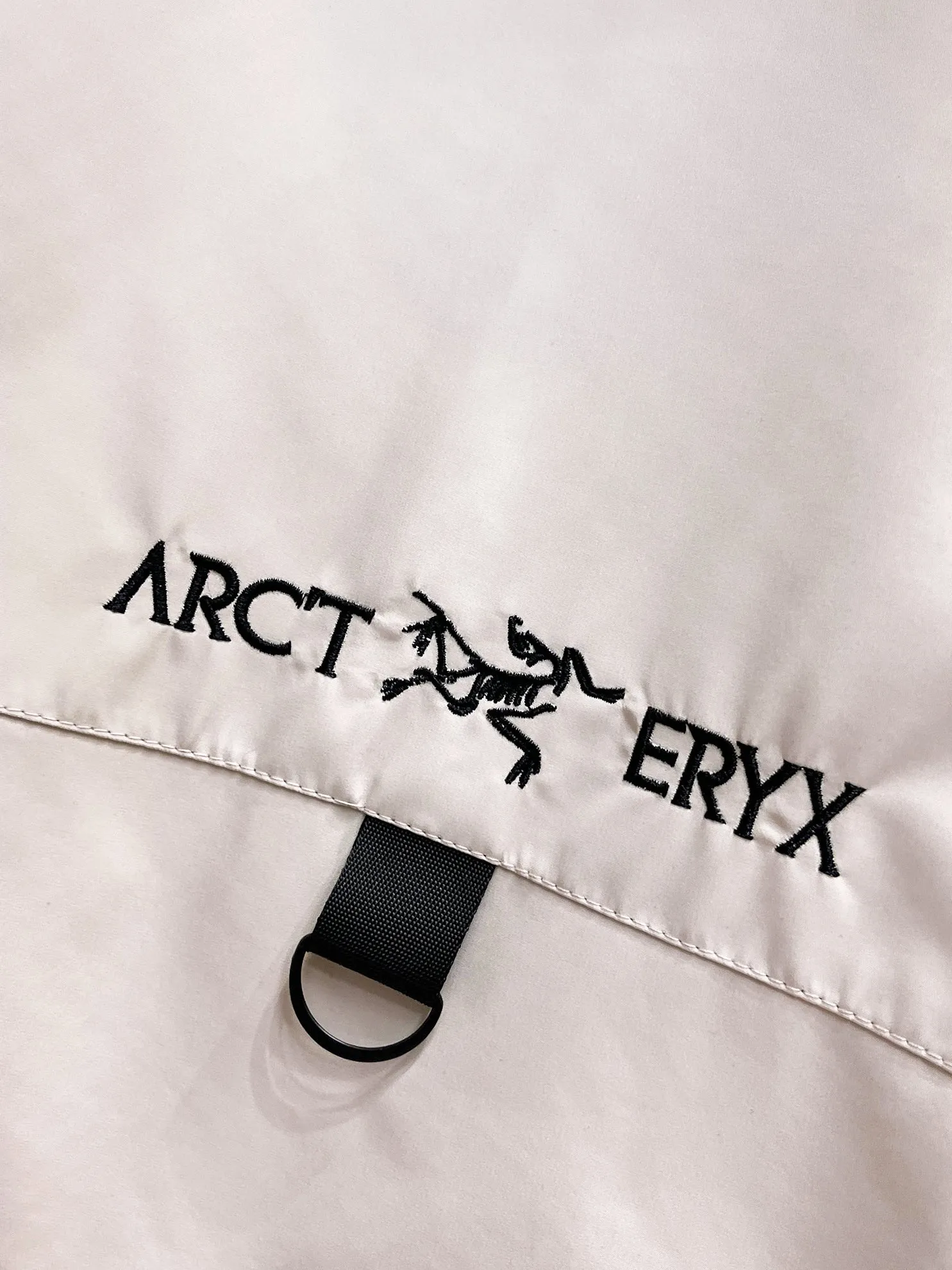 Same Style， ， 2026 New Arrival ，Original Premium Breathable ， ， ， Quality。 ， Sizes：M～3XL，